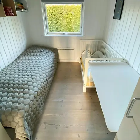 Modern By Marielyst * Bøtø By