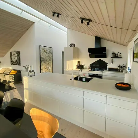 Modern By Marielyst בית נופש Bøtø By